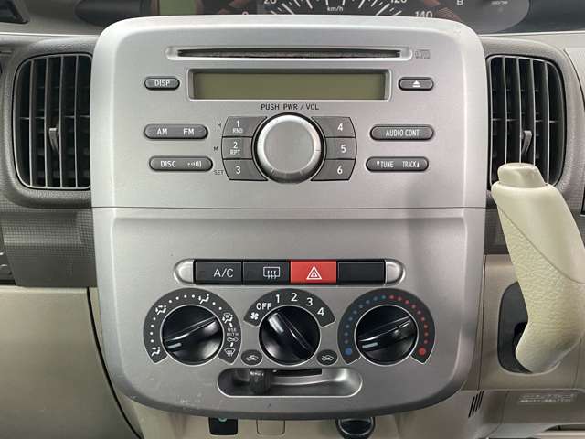 2011 Daihatsu Tanto – thumbnail 4