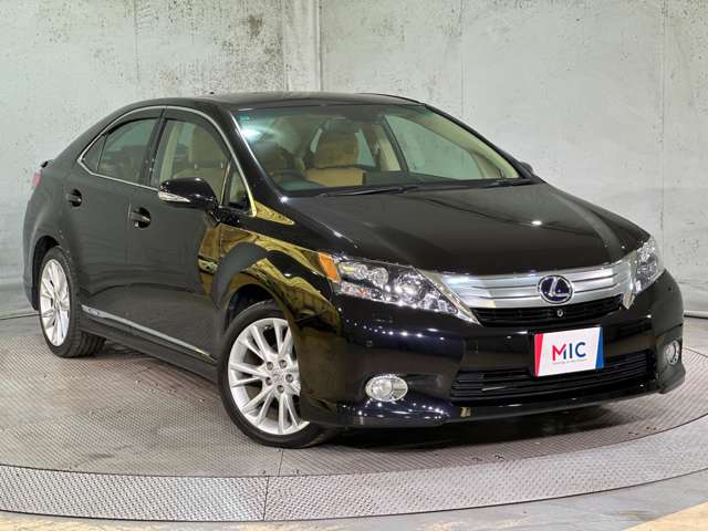2009 Lexus HS – thumbnail 2