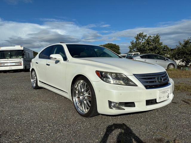 2010 Lexus LS Hybrid