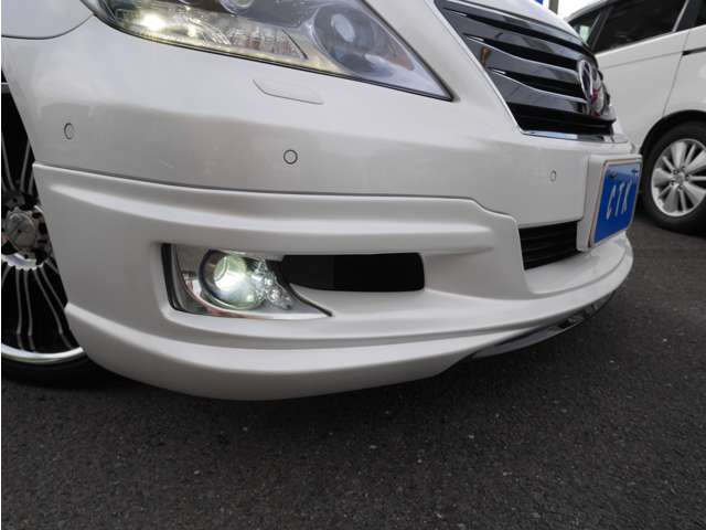 2010 Lexus LS Hybrid – thumbnail 4