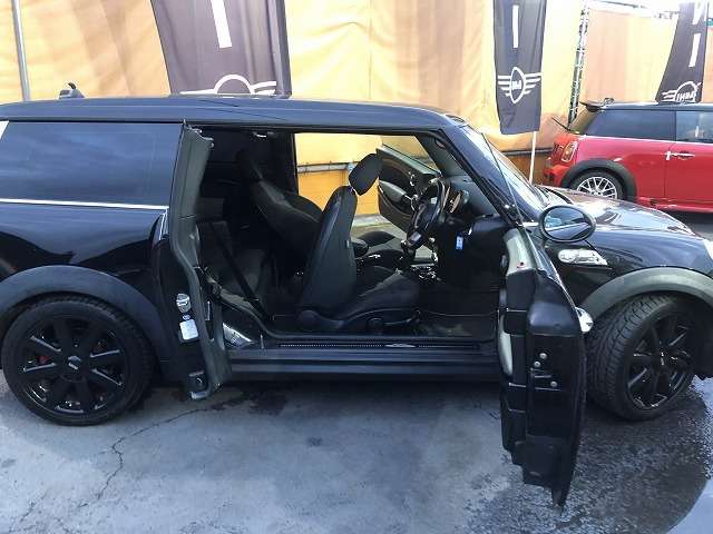 2009 MINI MINI Clubman – thumbnail 3