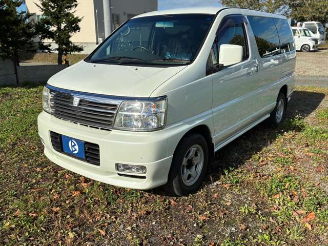 2001 Nissan Elgrand – thumbnail 2