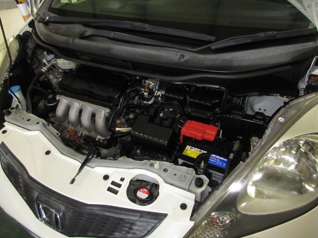 2010 Honda Fit – thumbnail 3