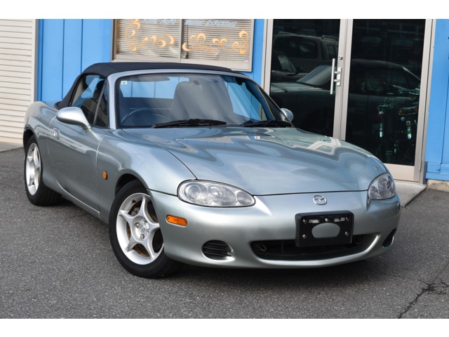 2003 Mazda Roadster