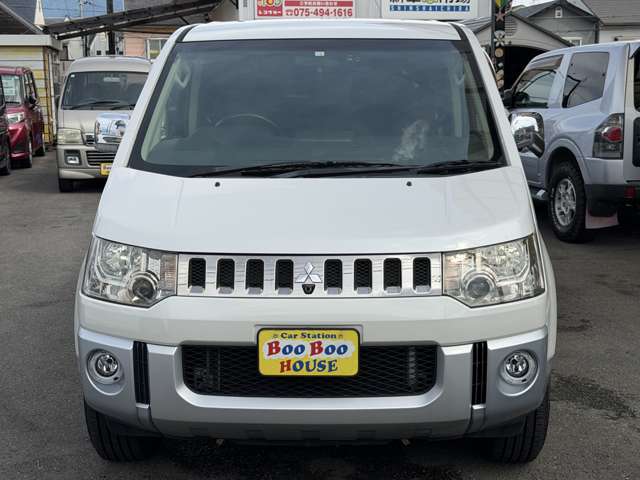 2008 Mitsubishi Delica D:5 – thumbnail 3