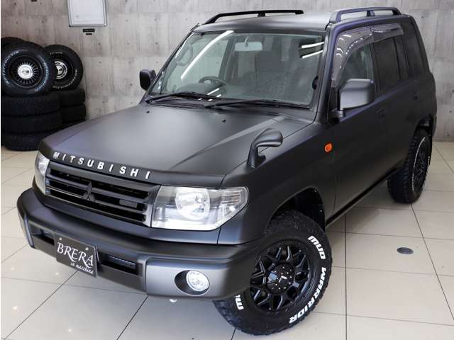 2004 Mitsubishi Pajero iO – thumbnail 2