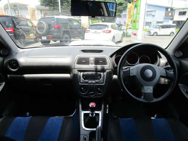 2003 Subaru Impreza STI – thumbnail 2