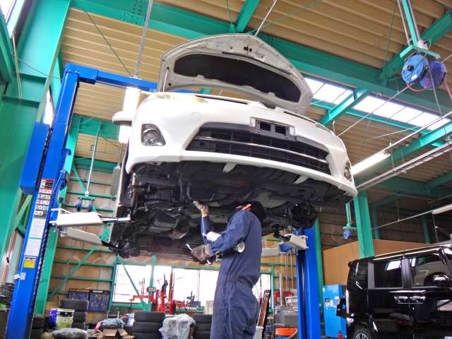2011 Lexus CT – thumbnail 4