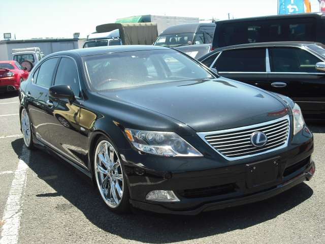 2007 Lexus LS Hybrid – thumbnail 4