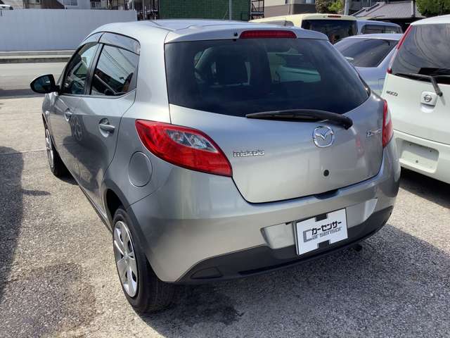 2011 Mazda Demio – thumbnail 3