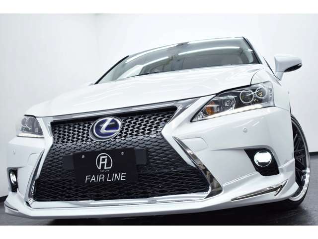 2011 Lexus CT – thumbnail 4