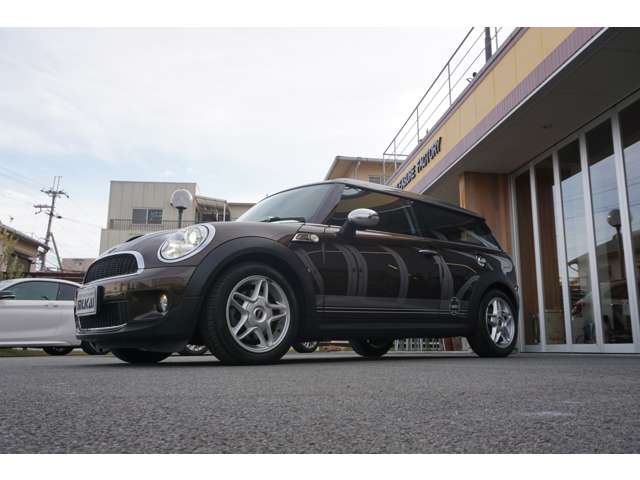 2009 MINI MINI Clubman – thumbnail 2