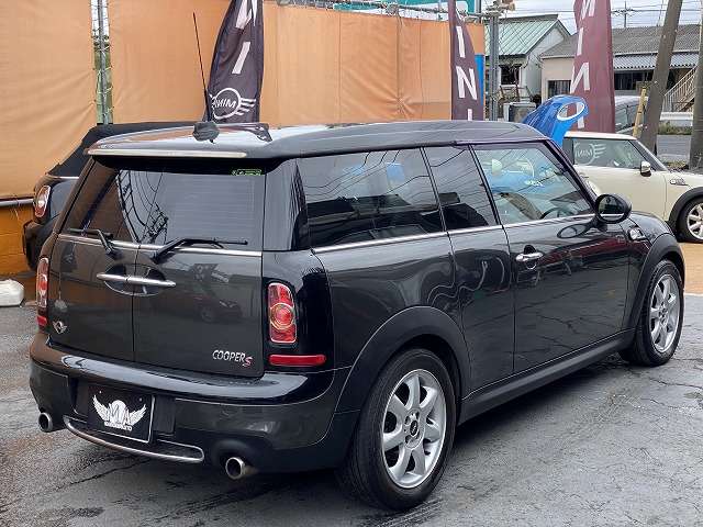 2011 MINI MINI Clubman – thumbnail 4