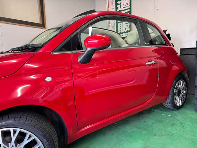 2010 Fiat 500C – thumbnail 4