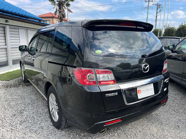 2010 Mazda MPV – thumbnail 4