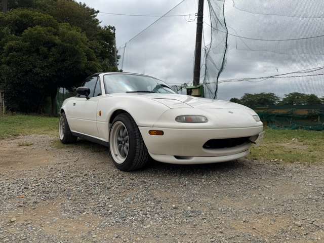 1990 Mazda Roadster – thumbnail 2