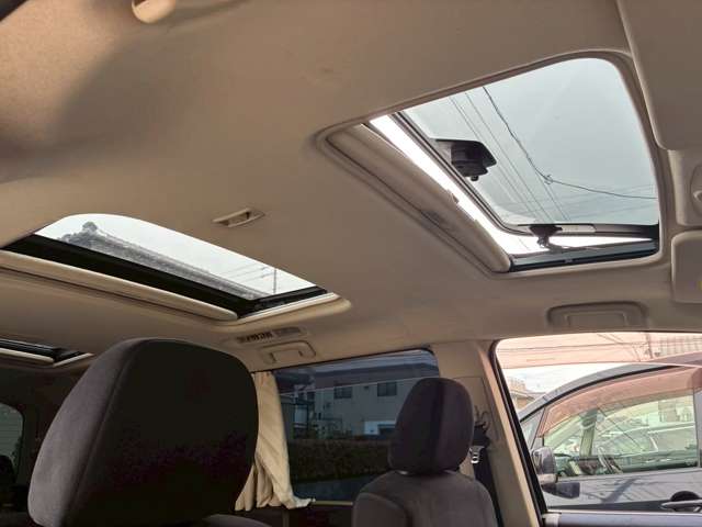 2007 Mitsubishi Delica D:5 – thumbnail 4