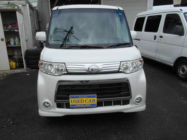 2011 Daihatsu Tanto – thumbnail 2