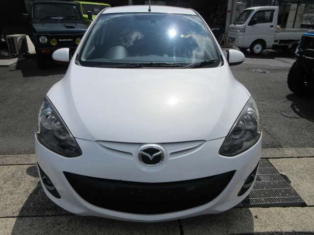 2011 Mazda Demio – thumbnail 3