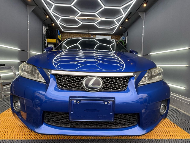 2011 Lexus CT – thumbnail 4