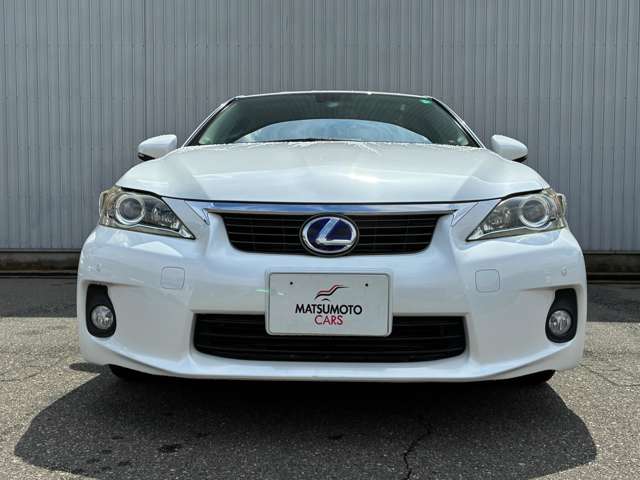 2011 Lexus CT – thumbnail 4