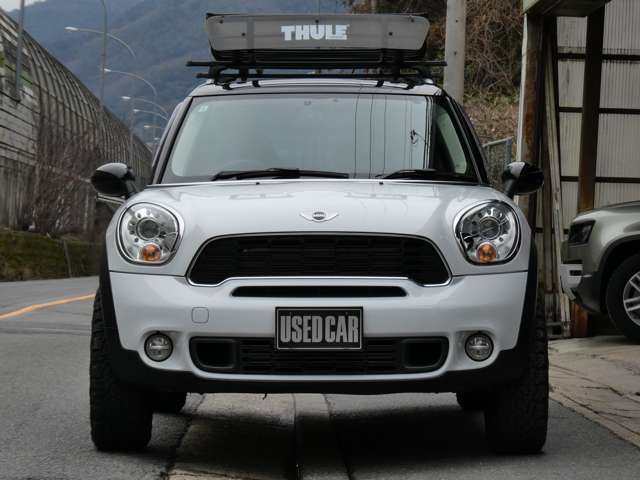 2011 MINI MINI Crossover – thumbnail 3