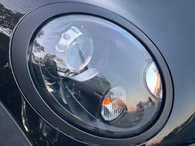 2010 MINI MINI Clubman – thumbnail 2