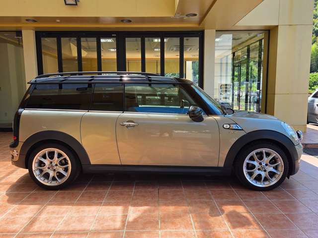 2009 MINI MINI Clubman – thumbnail 4