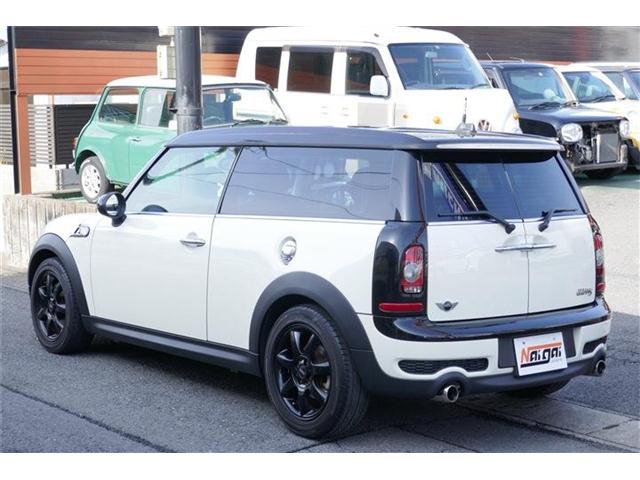 2010 MINI MINI Clubman – thumbnail 4