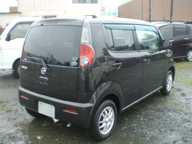 2011 Nissan Moco – thumbnail 4
