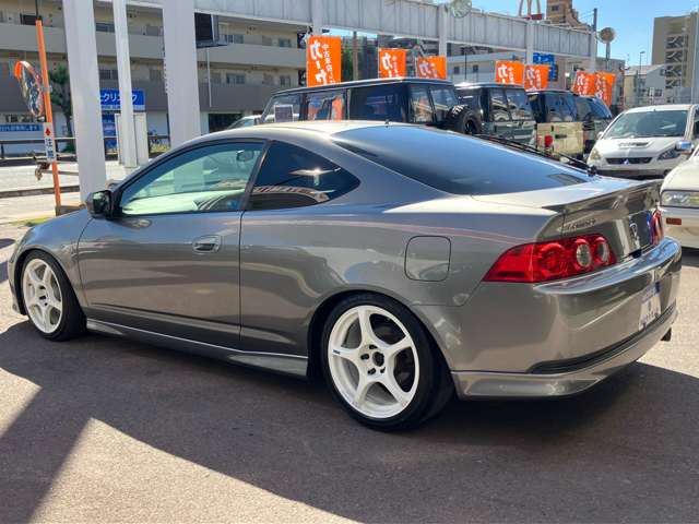 2004 Honda Integra – thumbnail 3