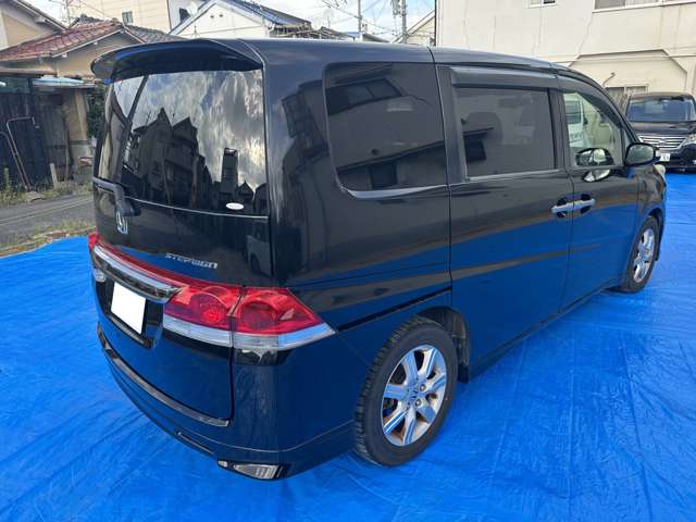 2005 Honda Stepwgn – thumbnail 3