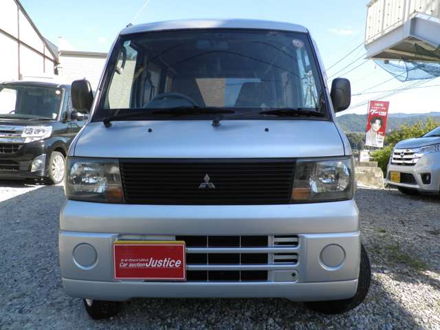 2005 Mitsubishi Minicab Van – thumbnail 2