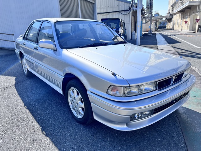 1990 Mitsubishi Galant