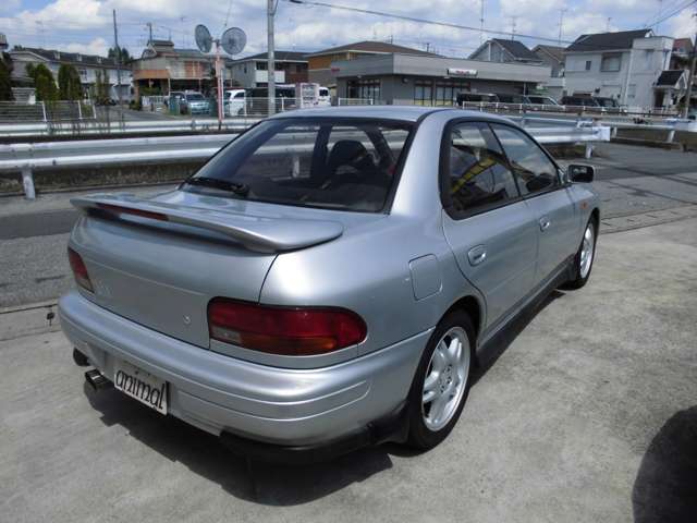 1995 Subaru Impreza – thumbnail 4