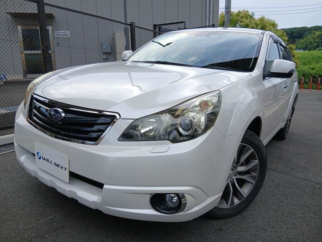 2011 Subaru Legacy Outback – thumbnail 3