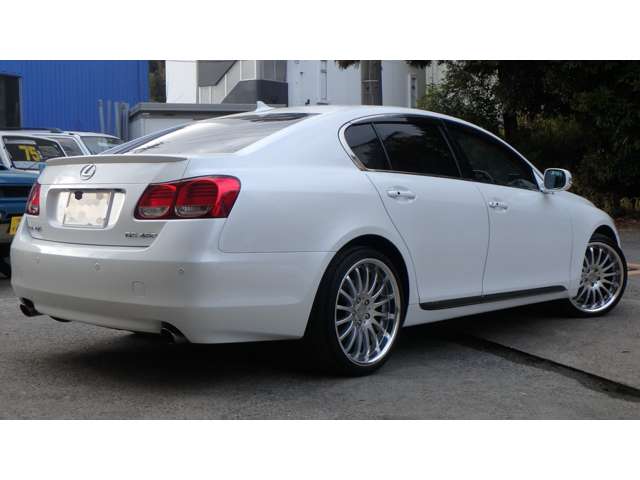 2010 Lexus GS – thumbnail 4