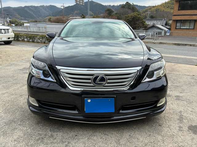 2008 Lexus LS Hybrid – thumbnail 2
