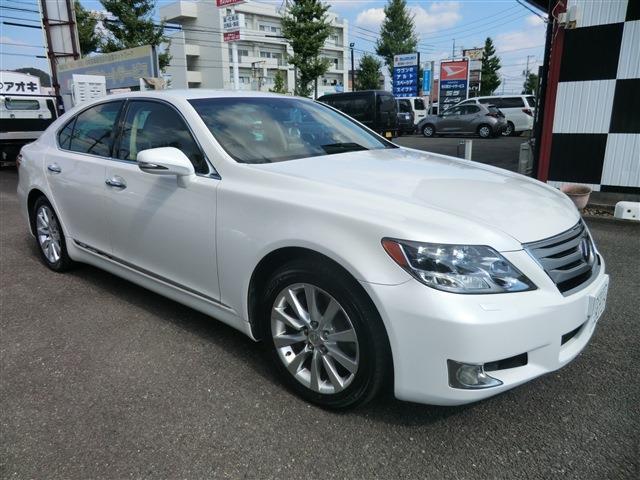 2010 Lexus LS Hybrid – thumbnail 2