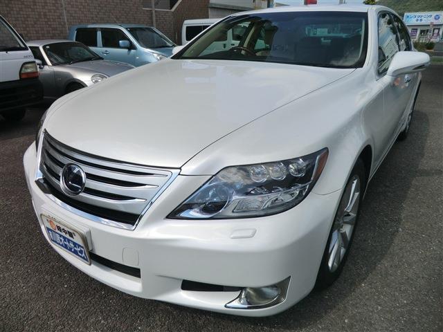 2010 Lexus LS Hybrid – thumbnail 3