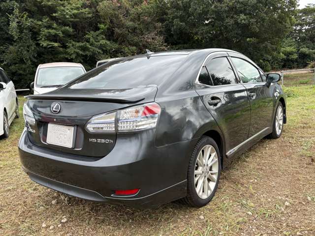2009 Lexus HS – thumbnail 3