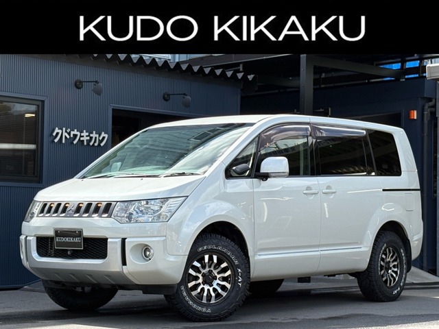 2011 Mitsubishi Delica D:5