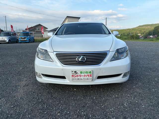 2009 Lexus LS Hybrid – thumbnail 2