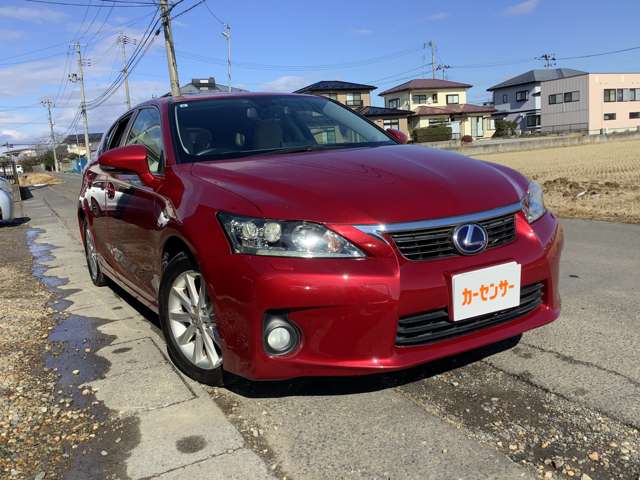 2011 Lexus CT – thumbnail 2