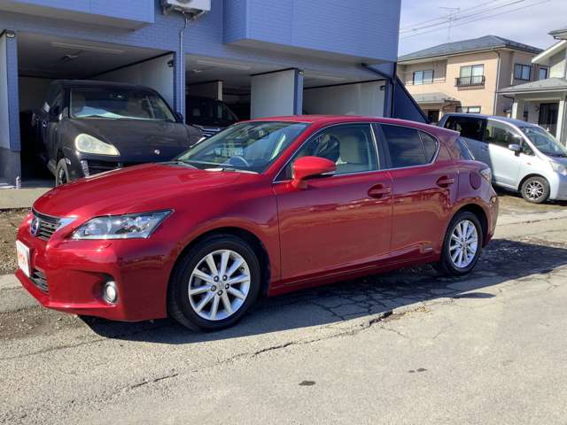 2011 Lexus CT – thumbnail 4