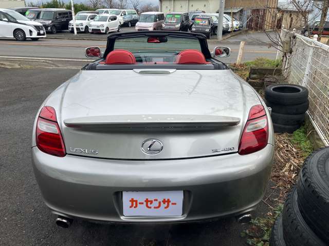 2010 Lexus SC – thumbnail 4