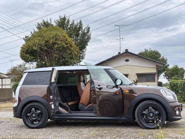 2011 MINI MINI Clubman – thumbnail 3