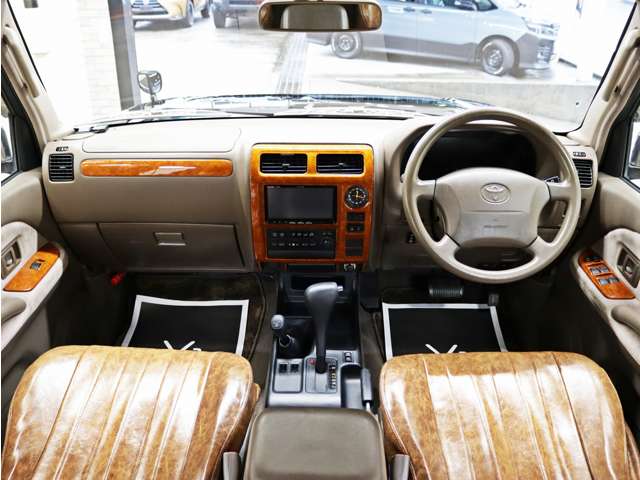 2002 Toyota Land Cruiser Prado – thumbnail 4