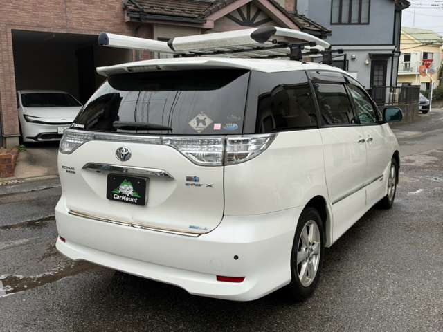 2009 Toyota Estima Hybrid – thumbnail 4