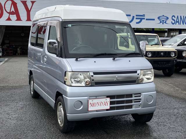 2011 Mitsubishi Town Box – thumbnail 3
